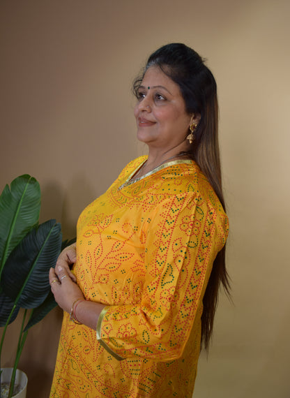 Meher Bandhej Kurti