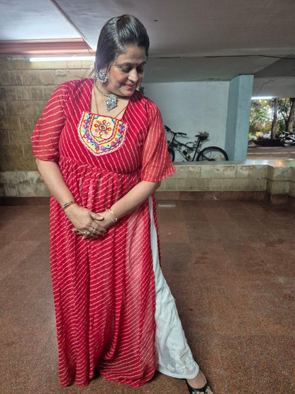 Leheriya Kurti with Long Side Slit